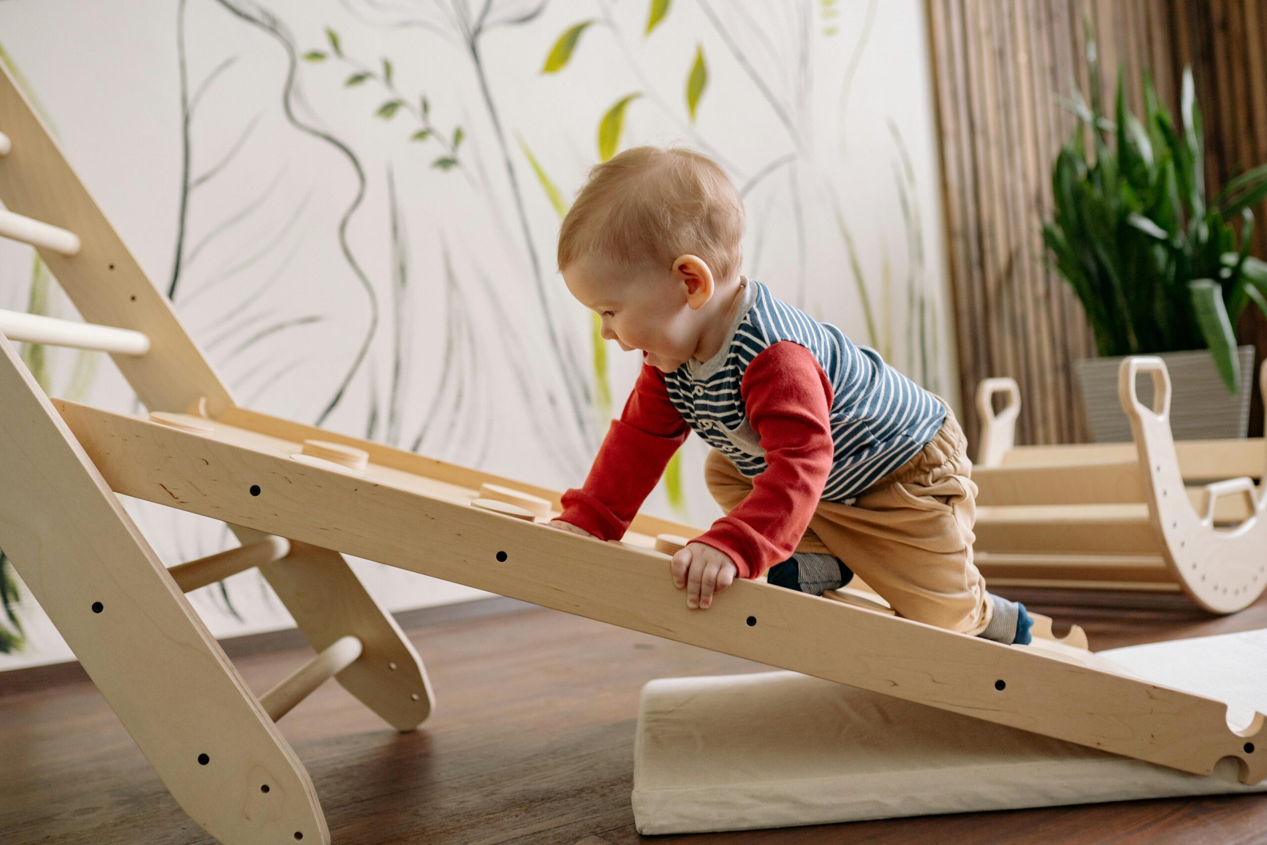 How to support your toddler’s physical development at home